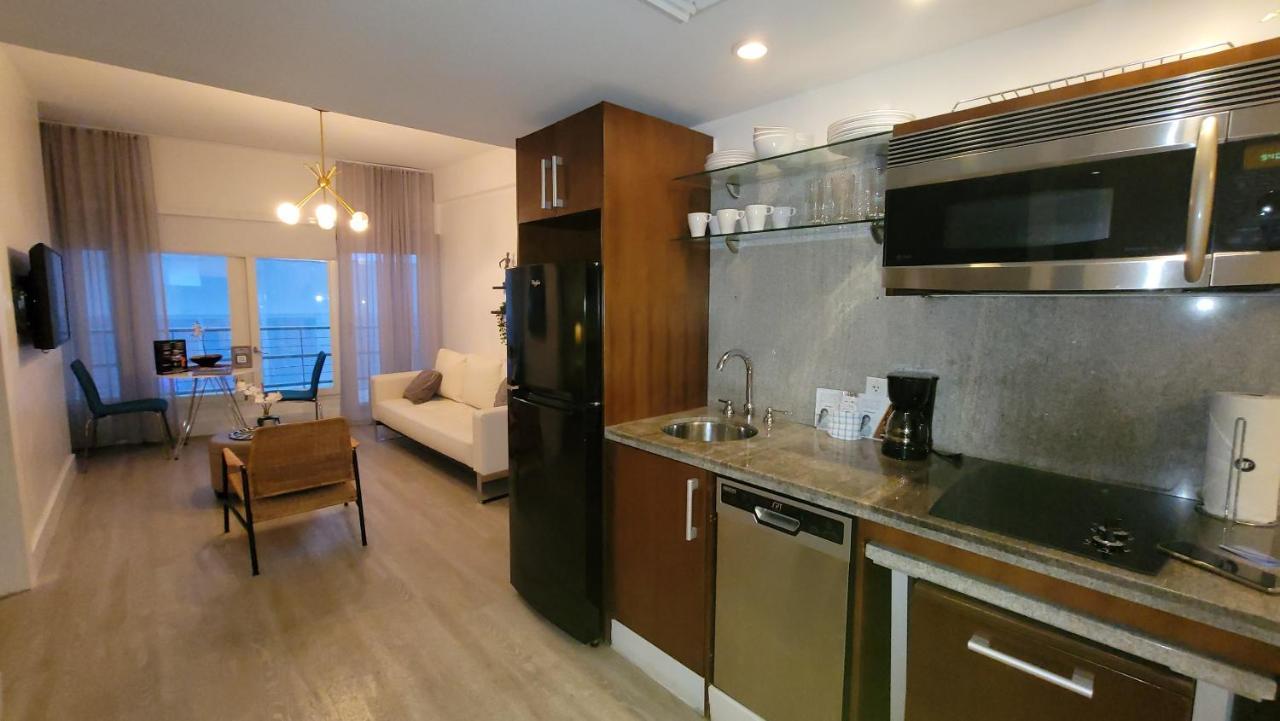 מיאמי ביץ' Strand Ocean Drive Suites מראה חיצוני תמונה