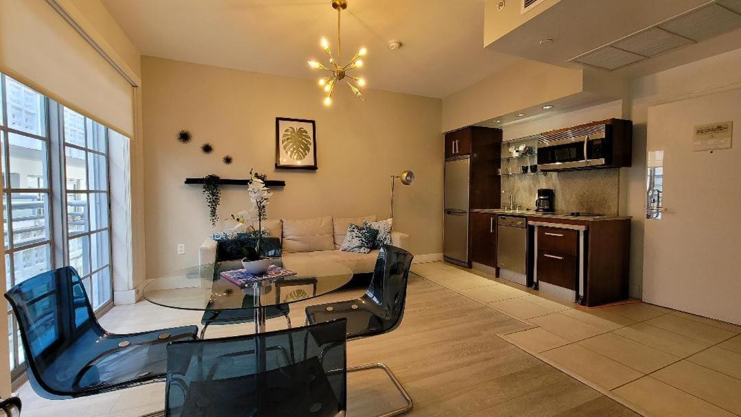 מיאמי ביץ' Strand Ocean Drive Suites מראה חיצוני תמונה