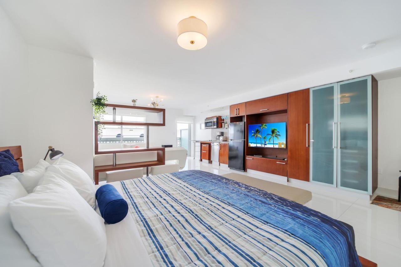 מיאמי ביץ' Strand Ocean Drive Suites מראה חיצוני תמונה