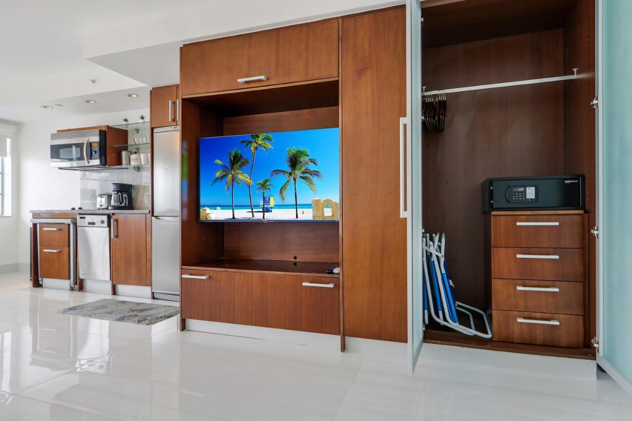 מיאמי ביץ' Strand Ocean Drive Suites מראה חיצוני תמונה