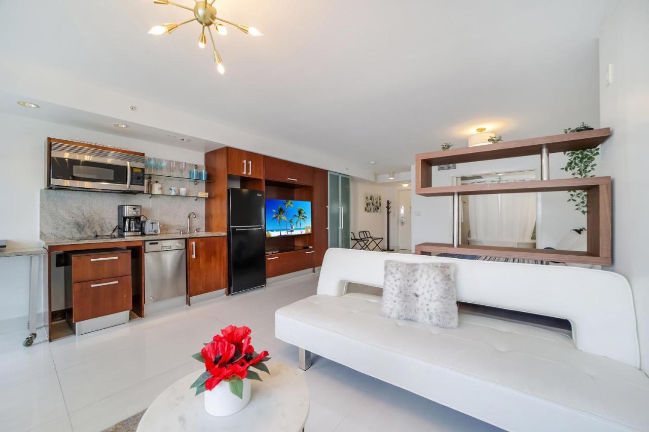 מיאמי ביץ' Strand Ocean Drive Suites מראה חיצוני תמונה