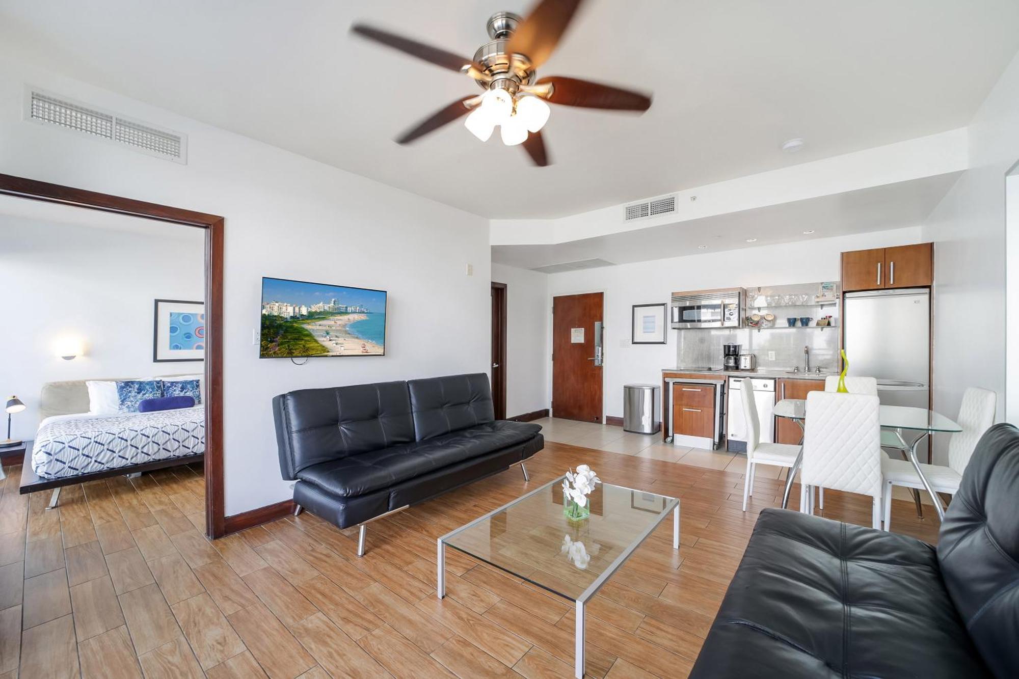 מיאמי ביץ' Strand Ocean Drive Suites מראה חיצוני תמונה