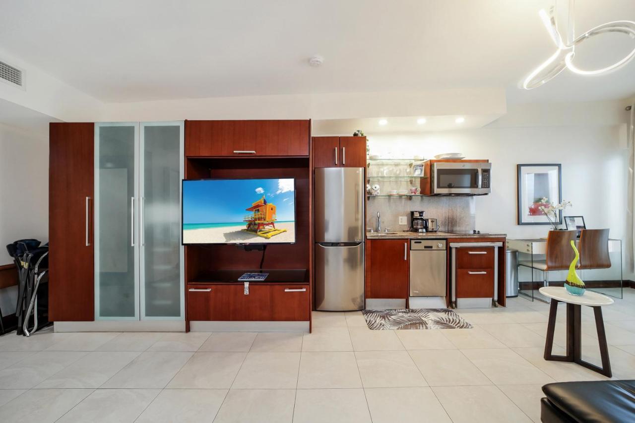 מיאמי ביץ' Strand Ocean Drive Suites מראה חיצוני תמונה