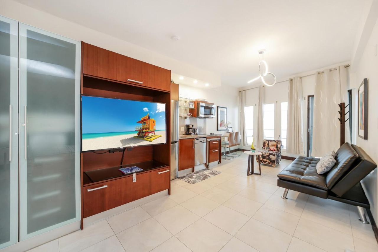 מיאמי ביץ' Strand Ocean Drive Suites מראה חיצוני תמונה