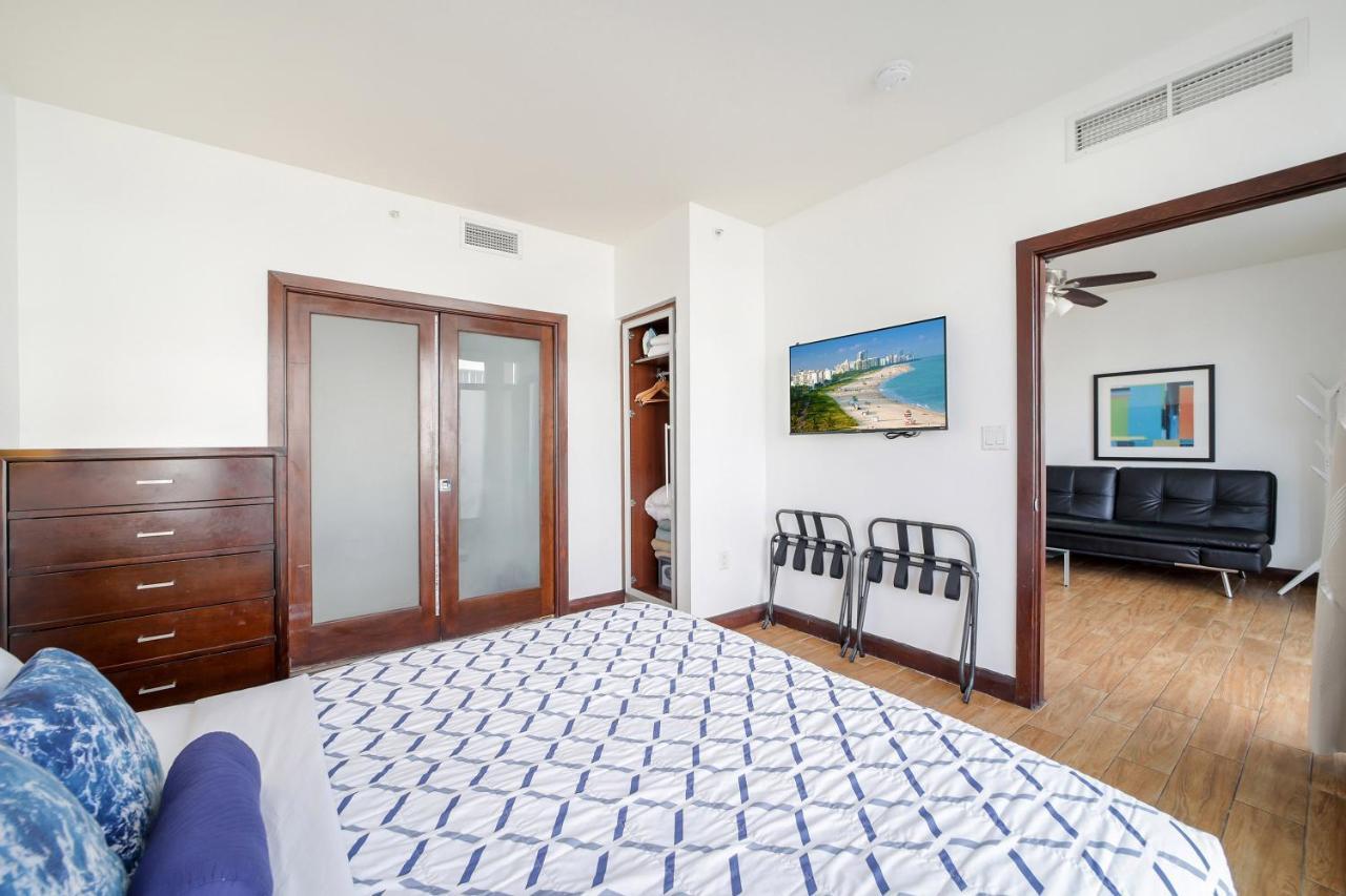 מיאמי ביץ' Strand Ocean Drive Suites מראה חיצוני תמונה