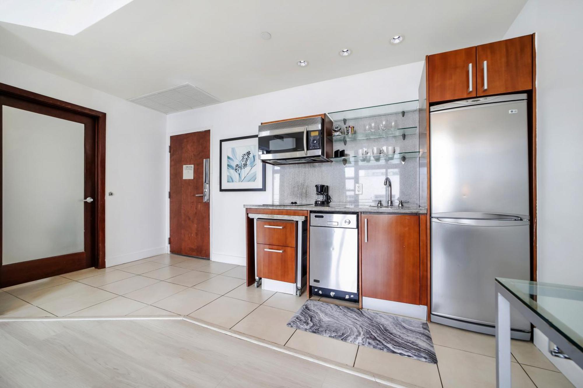 מיאמי ביץ' Strand Ocean Drive Suites מראה חיצוני תמונה